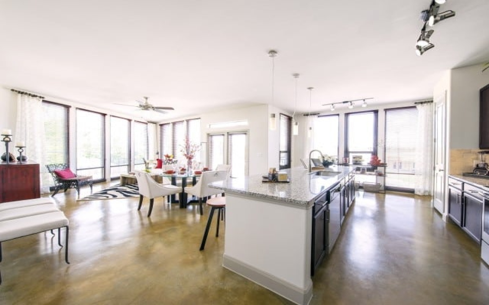 3810 Law St,Houston,77005,Apartment,Law St,2955
